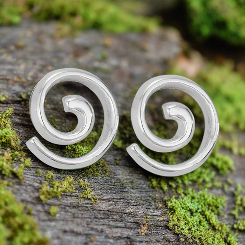 Tiger Mountain Hypnotize Sterling Silver Studs-E4206