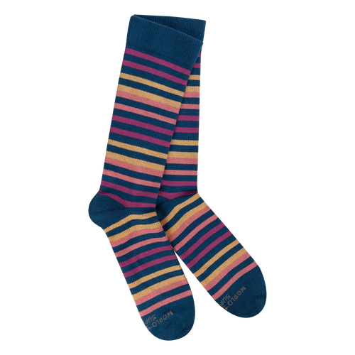 Crescent Sock Company Sensitive Support Fit Fashion Crew- Navy
