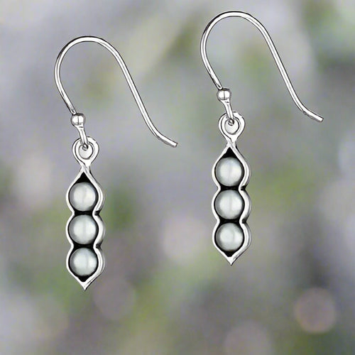 Tiger Mountain Jewelry Three Peas in A Pod Sterling Silver Pearl Earrings-E5489