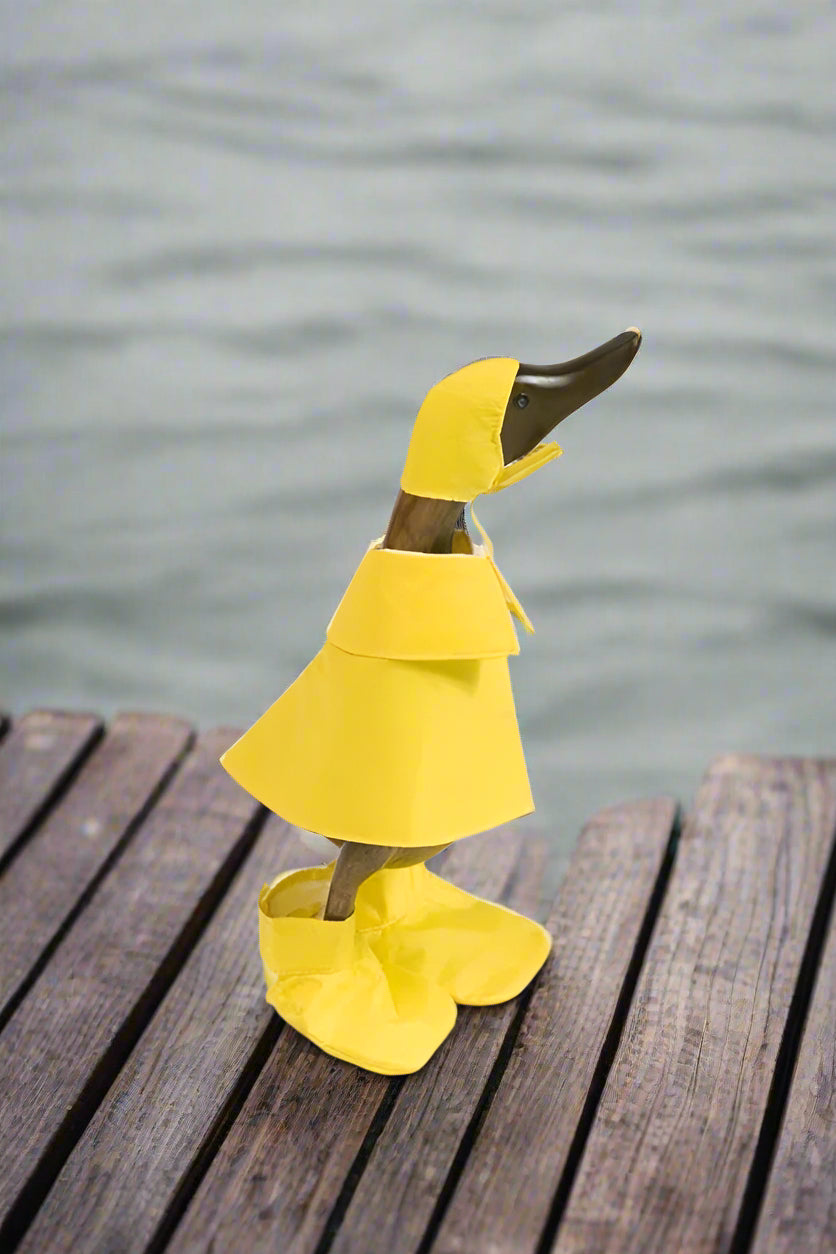 Garden Age Rain Duck, Natural Hand Carved Bamboo Root Wood Raincoat Duck Figure