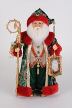 Load image into Gallery viewer, Karen Didion Originals CC16-253 Evergreen &amp; Crimson Santa
