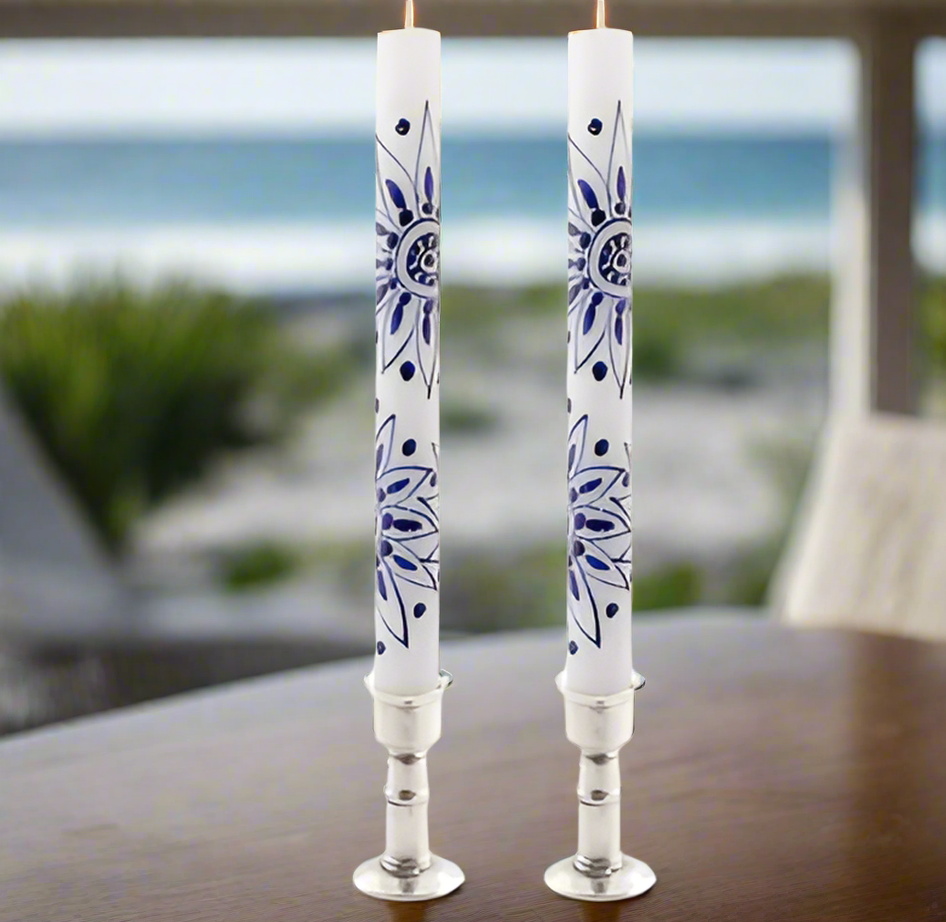 Kapula Henna Blue on White Candle: Taper 9