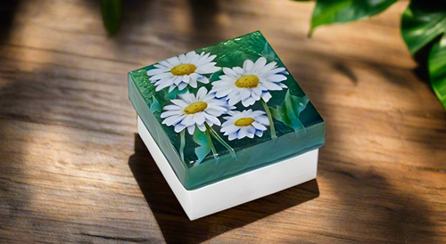 Kubla Crafts Capiz Shell Painted Trinket Box- Daisy