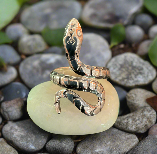 Hand Crafted Sterling Silver Snake Ring- Size 8