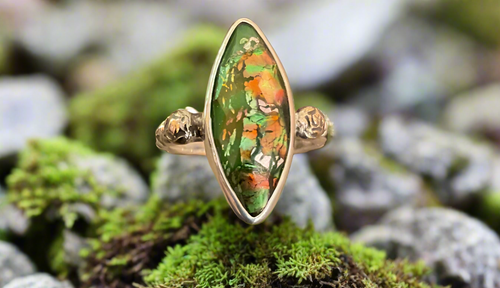 Elizabeth Ngo Antique Leo Popper Button Ring-Green/Multi Color, Size 6.5