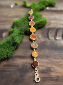 Elizabeth Ngo Antique Button Bracelet-Pink/Purple