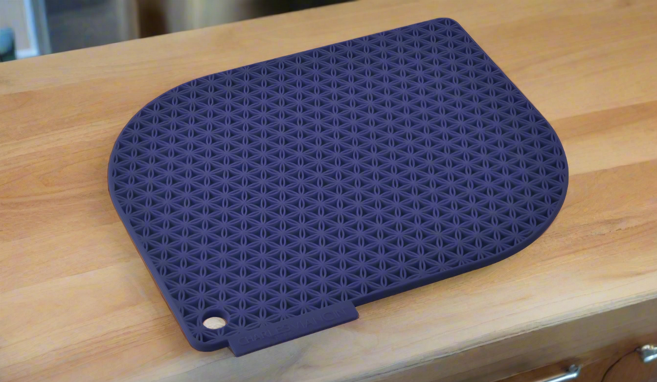 Charles Viancin Honeycomb Pot Holder (Blackberry Blue)