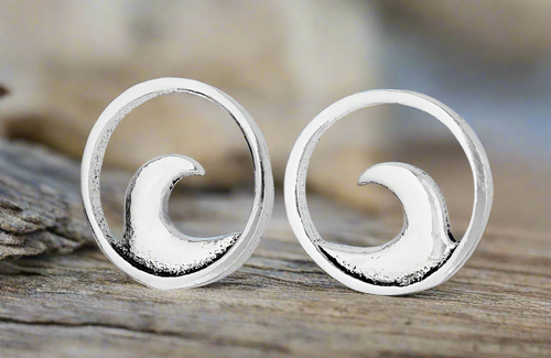 Tiger Mountain Jewelry Curling Wave Sterling Silver Earrings- E5094