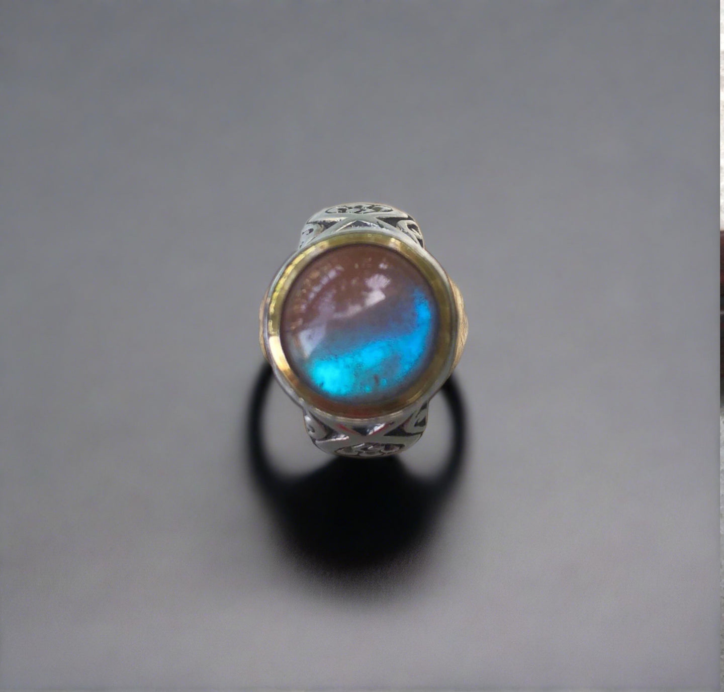 antique button ring, sapherite glass