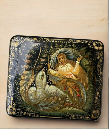 Russian Lacquer Box- Thumbelina