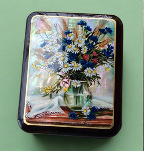 daisy and blue cornflower russian lacquer box