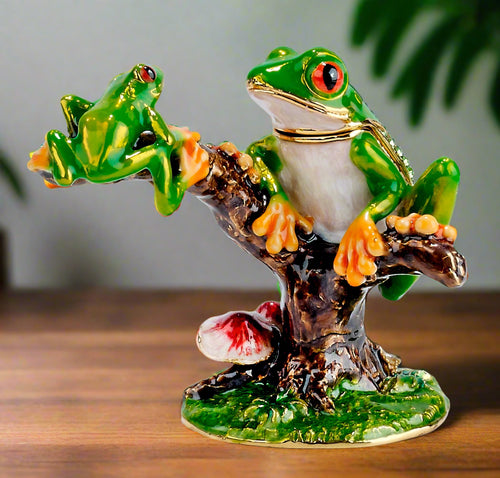 kubla crafts bejeweled  mother tree frog & baby box