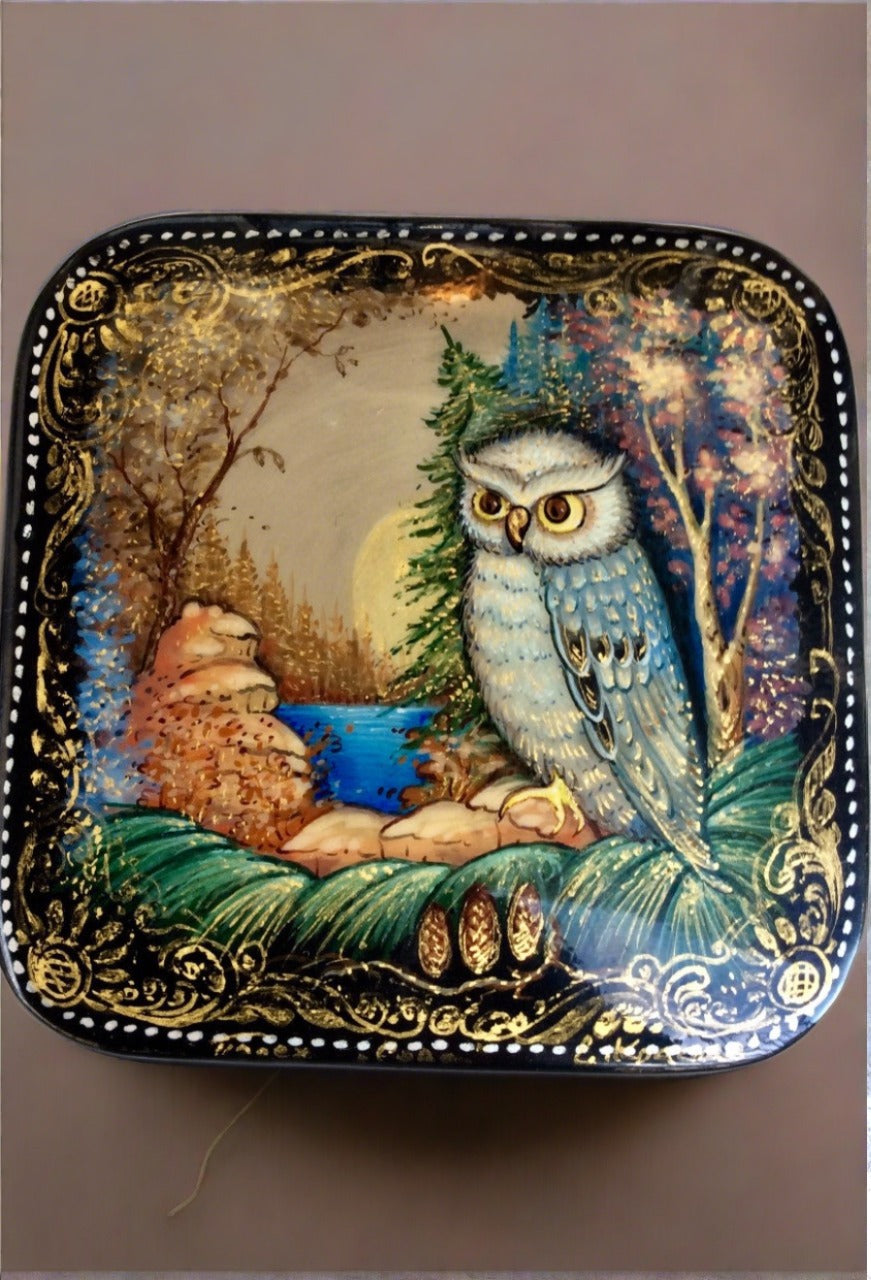 russian lacquer box- owl