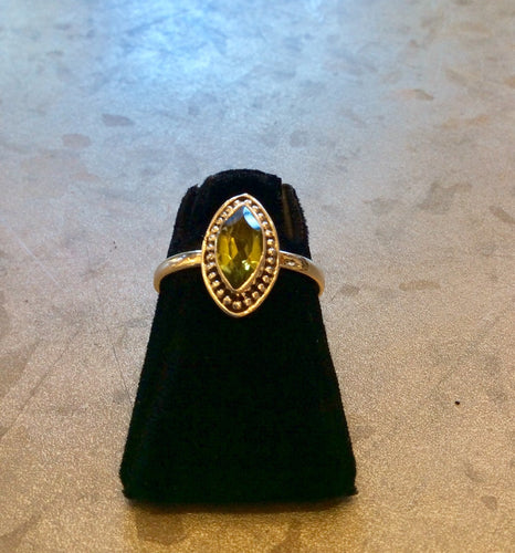 sterling silver bali style marquise peridot ring size 9