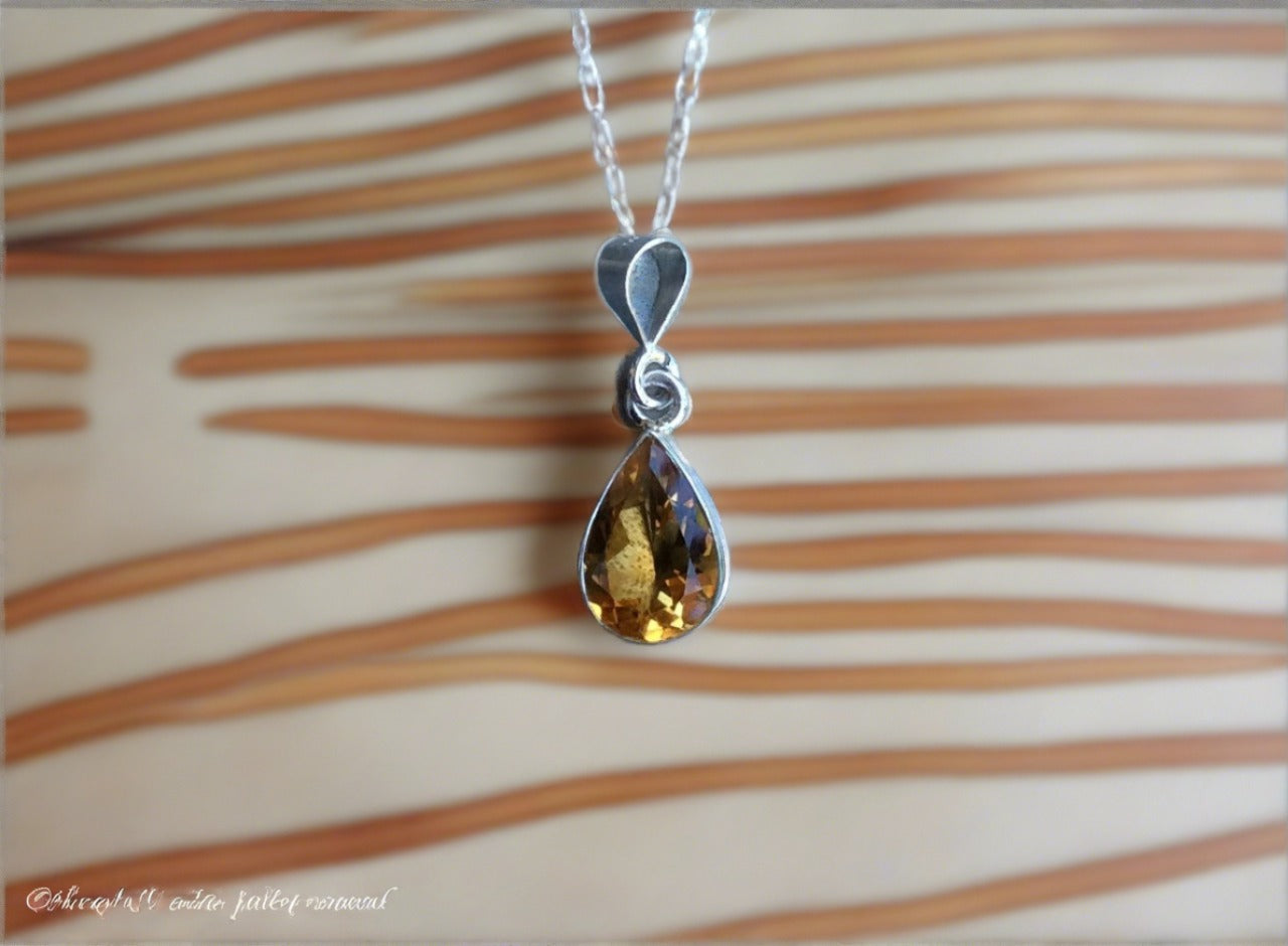 sterling silver pear shaped citrine pendant