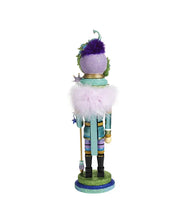 Load image into Gallery viewer, kurt s. adler 17.5" hollywood nutcrackers™ peacock hat nutcracker

